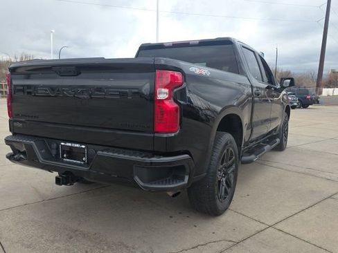 Used 2023 Chevrolet Silverado 1500 Custom w/ LPO, Dark Essentials Package image 5