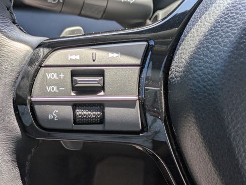 Used 2025 Honda Pilot Elite image 34