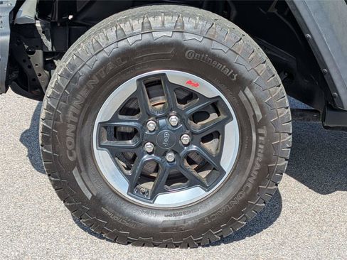 Used 2019 Jeep Wrangler Unlimited Rubicon AWD/4WD image 13