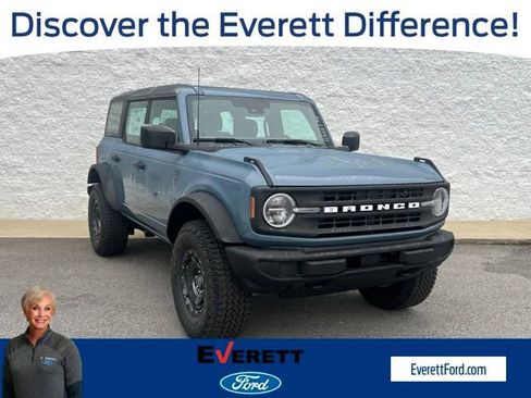 New 2025 Ford Bronco 4-Door w/ Sasquatch Package image 1