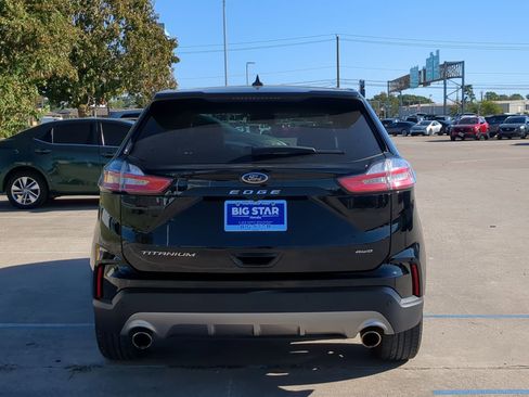 Used 2024 Ford Edge Titanium image 5
