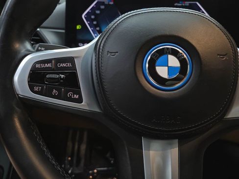 Used 2023 BMW i4 eDrive40 w/ M Sport Package RWD image 21