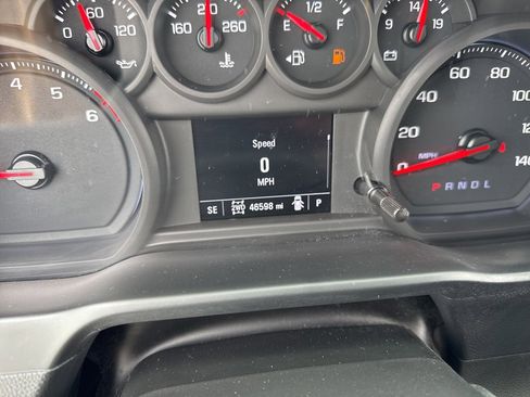 Used 2022 Chevrolet Silverado 2500 Custom w/ Custom Value Package image 53