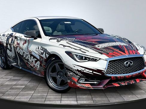 Used 2018 INFINITI Q60 3.0t Luxe RWD image 11