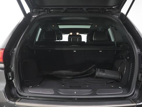 Used 2016 Jeep Grand Cherokee Limited 75th Anniversary AWD/4WD image 18