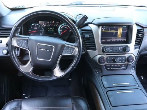 Used 2019 GMC Yukon Denali w/ Denali Ultimate Package image 20