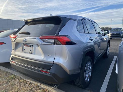 Used 2025 Toyota RAV4 LE image 6
