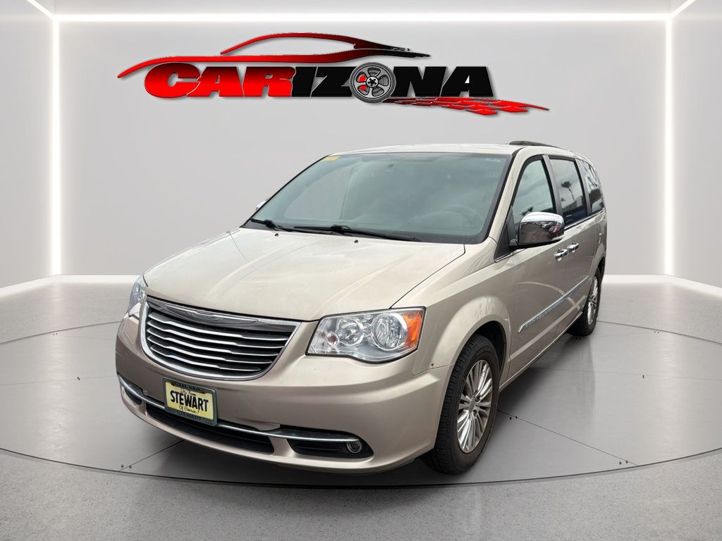 Used 2015 Chrysler Town & Country Touring-L w/ Driver Convenience Group FWD image 11