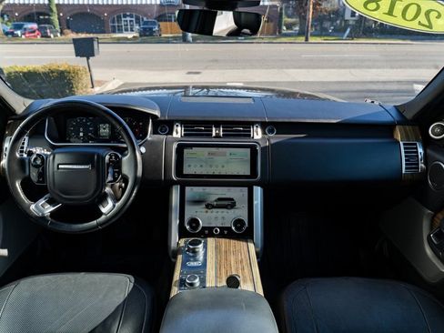 Used 2018 Land Rover Range Rover HSE AWD/4WD image 9