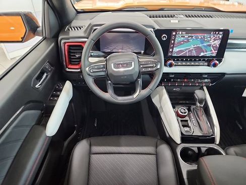New 2026 GMC Canyon AT4X w/ LPO, Black Badging Package AWD/4WD image 7