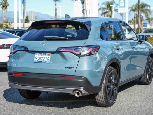 Used 2025 Honda HR-V Sport image 7