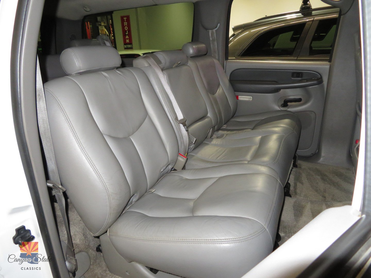 Used 2003 GMC Yukon XL SLT w/ 1SD Preferred Equipment Group AWD/4WD image 7