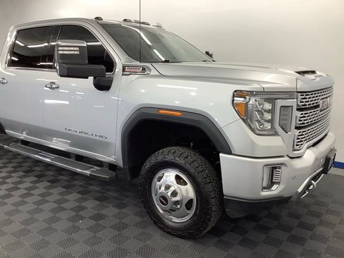 Used 2020 GMC Sierra 3500 Denali AWD/4WD image 28