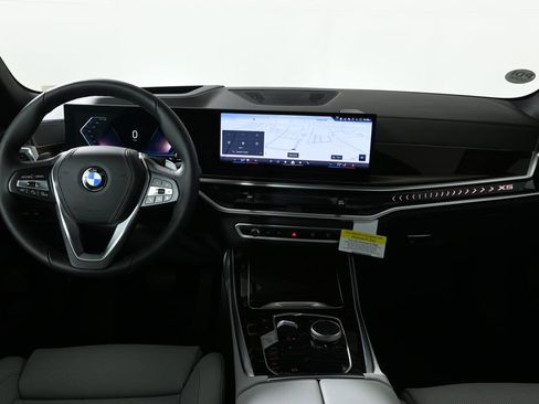 New 2026 BMW X5 xDrive40i w/ Premium Package image 16