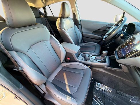 Used 2025 Subaru Crosstrek 2.5i Limited w/ Popular Package #3A image 13