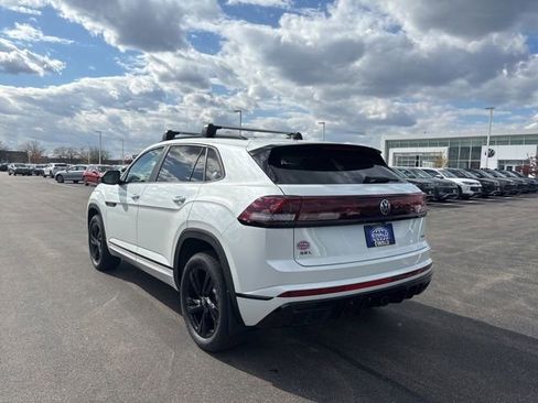 New 2026 Volkswagen Atlas Cross Sport SEL R-Line AWD/4WD image 8