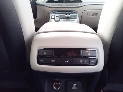 Used 2020 Hyundai Palisade SEL w/ Premium Package FWD image 15