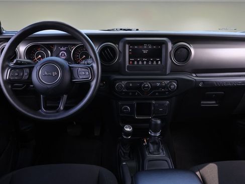 Used 2022 Jeep Wrangler Unlimited Sport AWD/4WD image 13