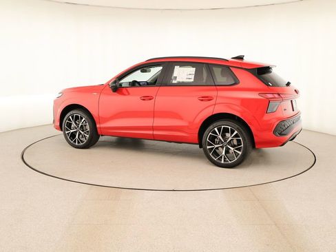 New 2026 Audi Q3 quattro 2.0T AWD/4WD image 3