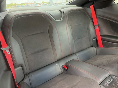 Used 2019 Chevrolet Camaro ZL1 RWD image 35