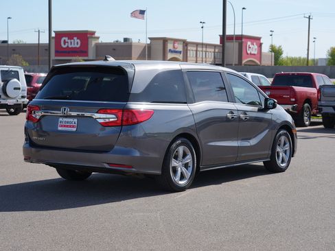 Used 2018 Honda Odyssey EX-L image 3