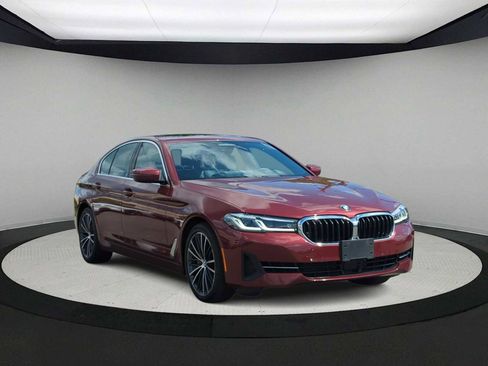 Certified 2023 BMW 540i xDrive w/ Premium Package image 2