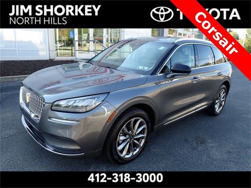 Used 2021 Lincoln Corsair AWD w/ Premium Package image 2