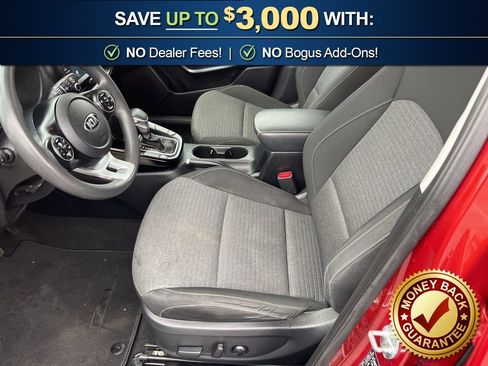 Used 2021 Kia Soul S image 19