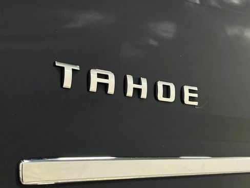 Used 2018 Chevrolet Tahoe LT w/ LT Signature Package AWD/4WD image 45