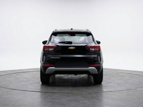 Used 2025 Chevrolet TrailBlazer LT FWD image 7