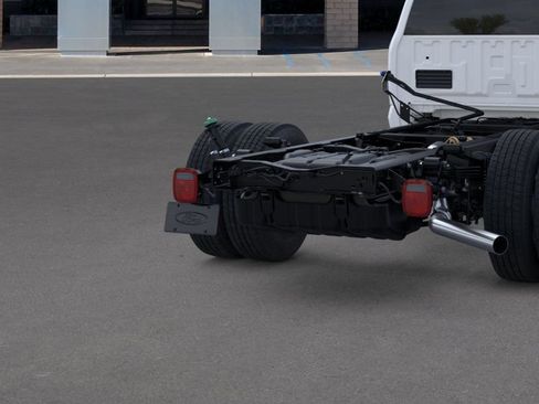 New 2026 Ford F350 XL w/ XL Chrome Package RWD image 21