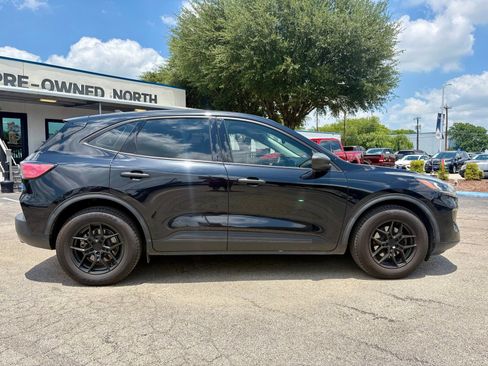 Used 2021 Ford Escape S FWD image 2