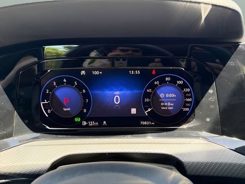 Used 2022 Volkswagen Golf R AWD/4WD image 12