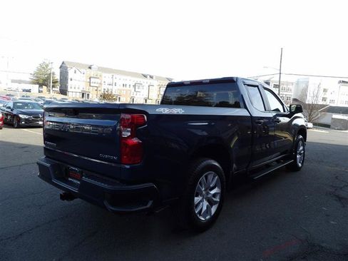 Used 2022 Chevrolet Silverado 1500 Custom image 4