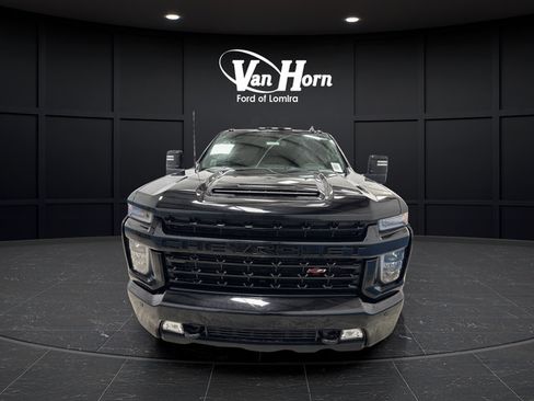 Used 2022 Chevrolet Silverado 2500 LTZ w/ LTZ Plus Package AWD/4WD image 11
