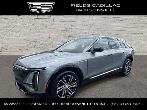 New 2025 Cadillac Lyriq Luxury image 1