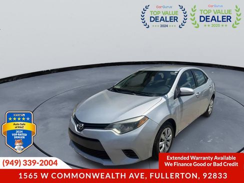 Used 2016 Toyota Corolla LE FWD image 1