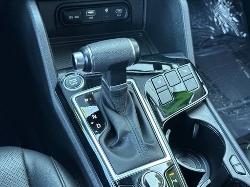 Certified 2024 Kia Sportage EX image 21