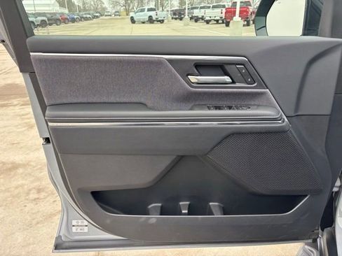 New 2026 GMC Sierra EV Elevation image 19