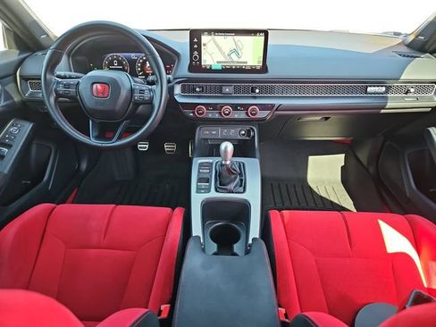 Used 2023 Honda Civic Type R image 9