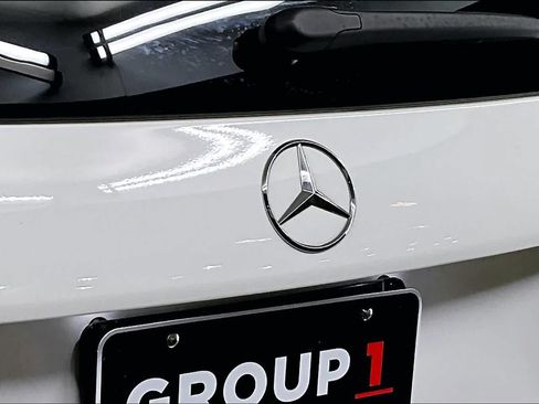 Certified 2022 Mercedes-Benz GLB 250 4MATIC image 31