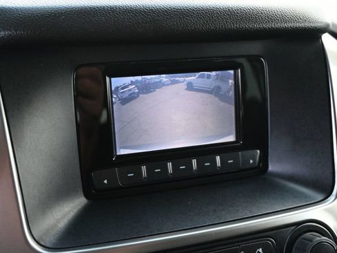 Used 2015 Chevrolet Tahoe LS RWD image 11