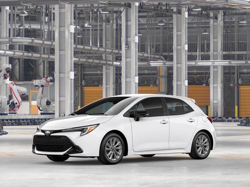 New 2026 Toyota Corolla SE image 3