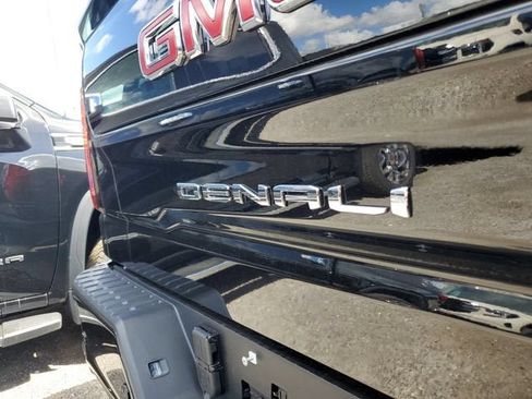 New 2026 GMC Sierra 1500 Denali w/ Denali Reserve Package AWD/4WD image 9