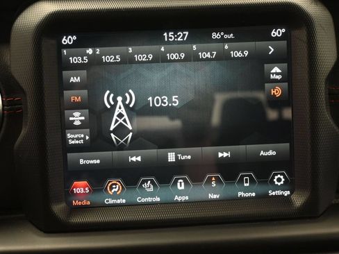 Used 2020 Jeep Gladiator Rubicon AWD/4WD image 18
