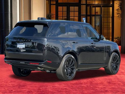 New 2026 Land Rover Range Rover SE AWD/4WD image 9