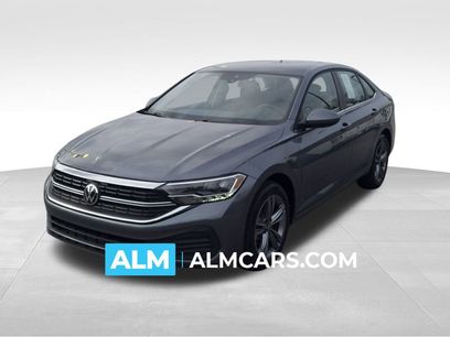 Used 2024 Volkswagen Jetta SE