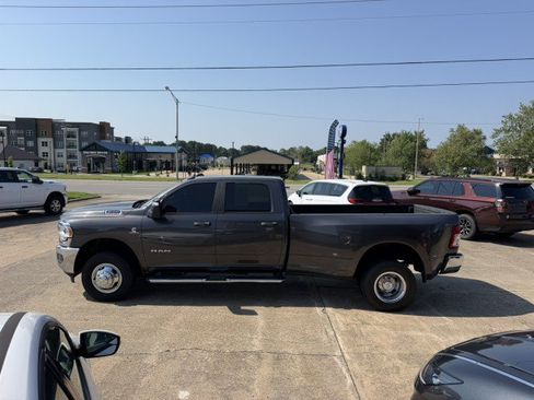Used 2024 RAM 3500 Big Horn AWD/4WD image 5