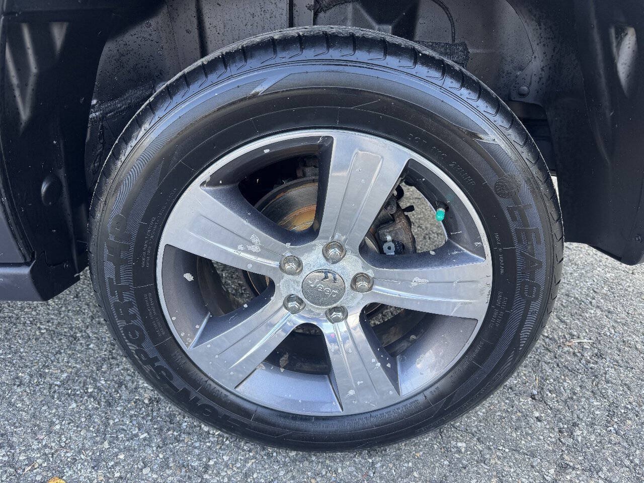 Used 2017 Jeep Patriot High Altitude AWD/4WD image 10