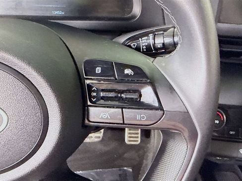 Certified 2025 Hyundai Elantra Sport FWD image 21